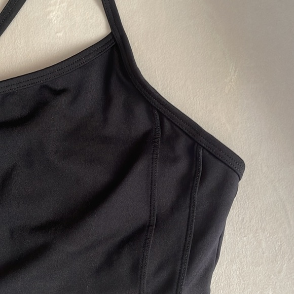 Balance Collection sports bra top, women’s medium - Picture 8 of 10